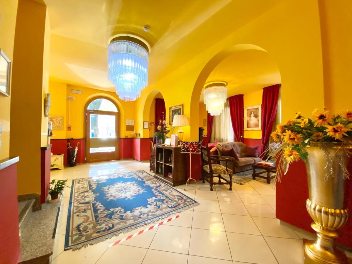 Hotel Rinascimento Montecatini-Terme Esterno foto
