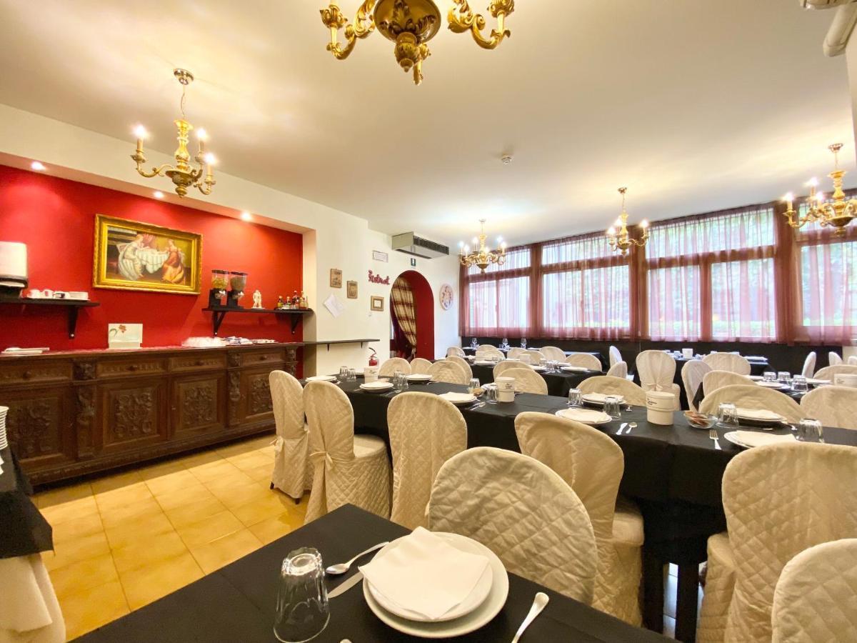 Hotel Rinascimento Montecatini-Terme Esterno foto